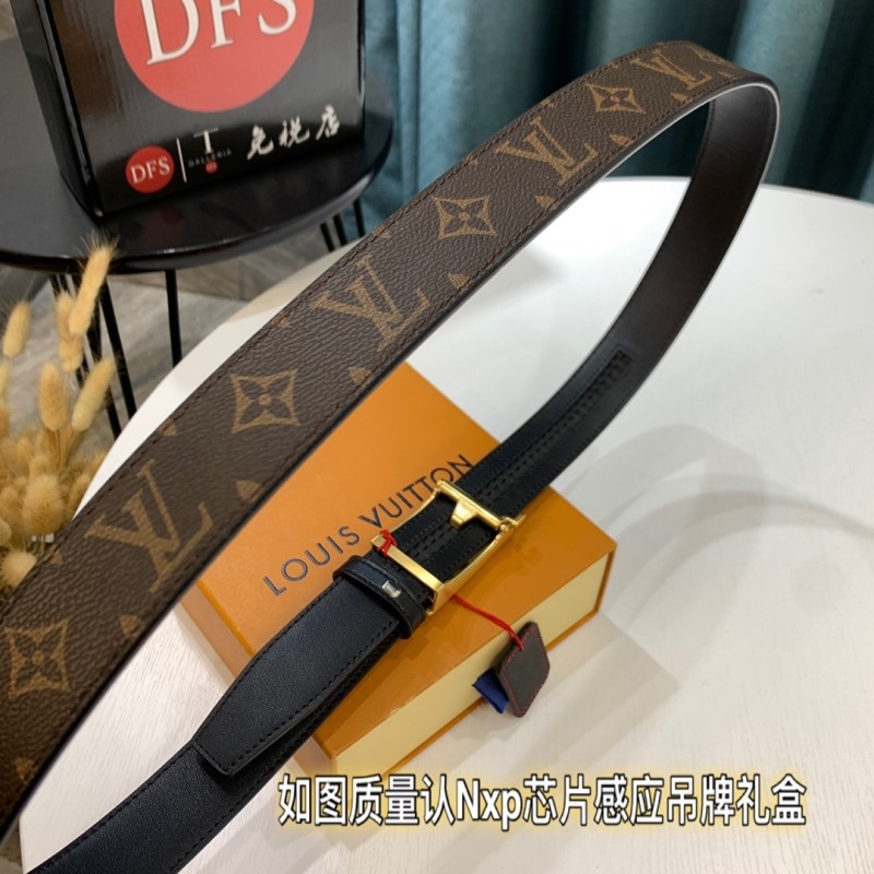 LOUIS VUITTON Belts